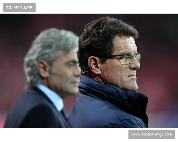 孔蒂不满判罚染红离场,那不勒斯主帅场边情绪失控